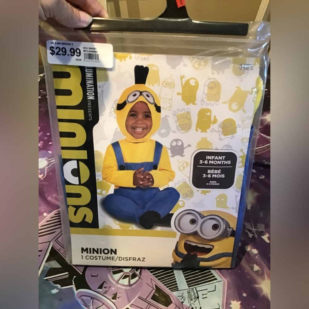 Universal studios minions infant costume size 3-6 months -NEW